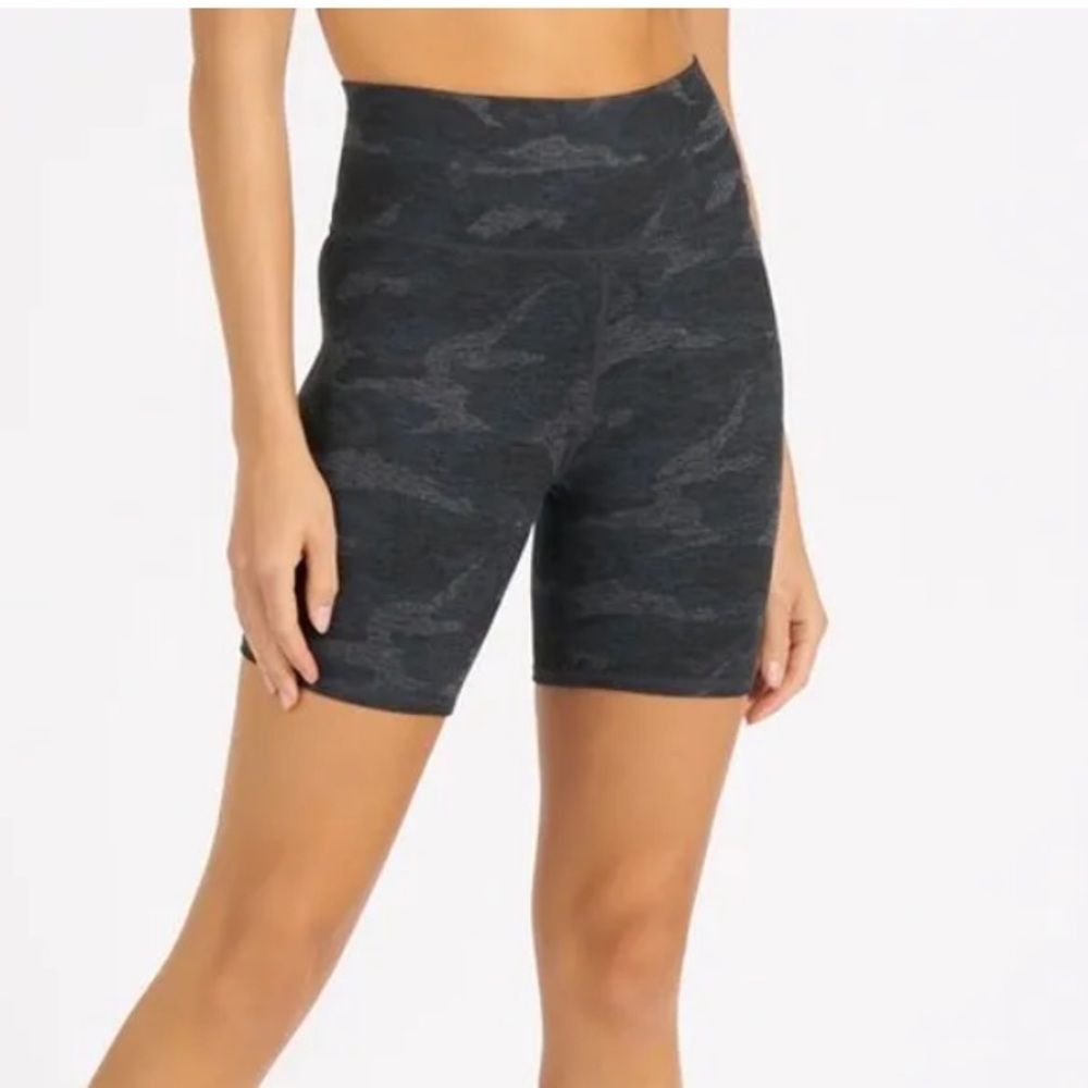 Vuori Vuori Clean Elevation Short, Small (SOLD OUT IN STORES)